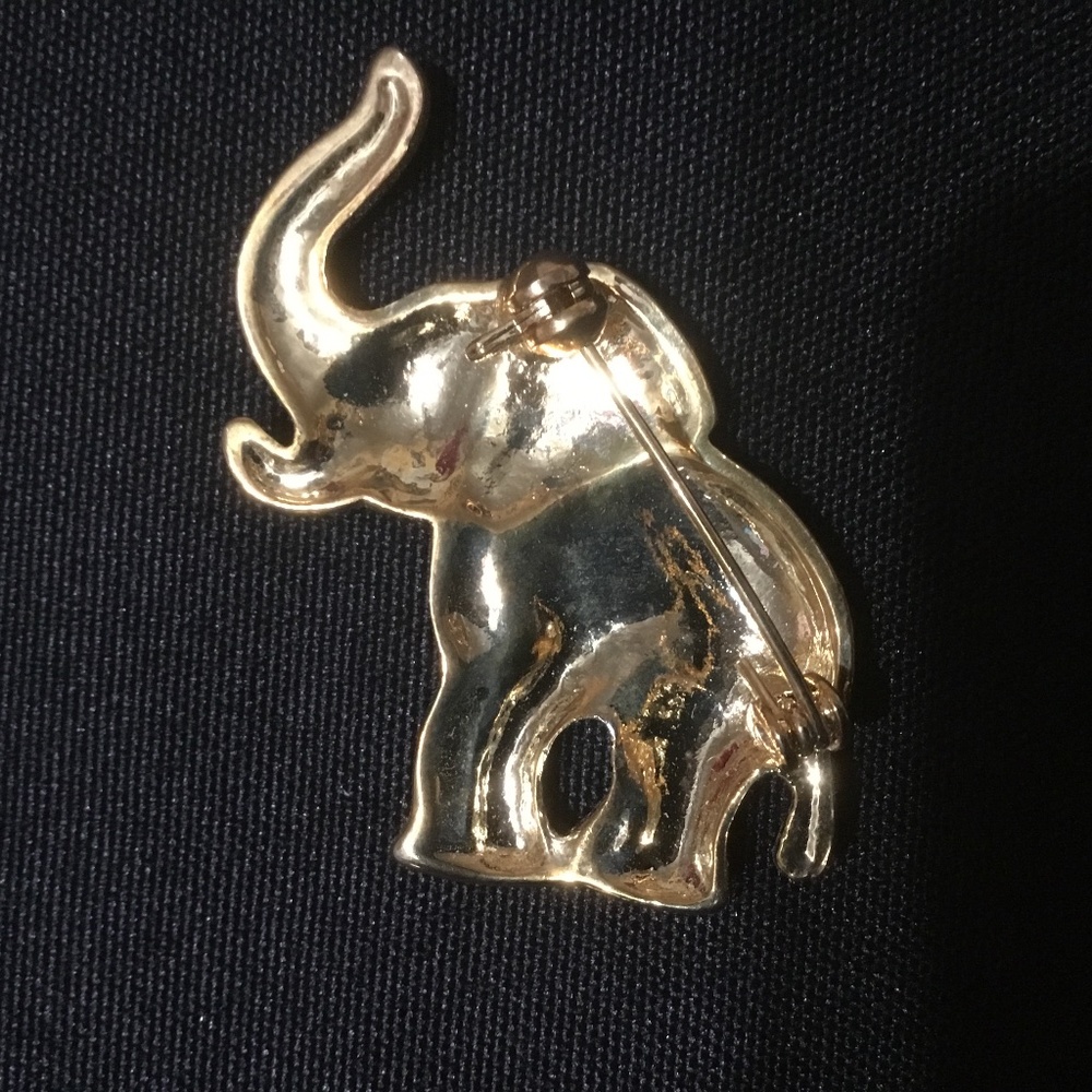 Elephant Pin - Picture 3 of 4